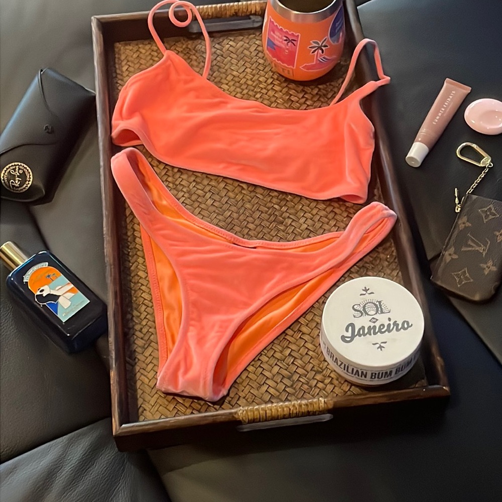 Triangl Mica hillier bikini